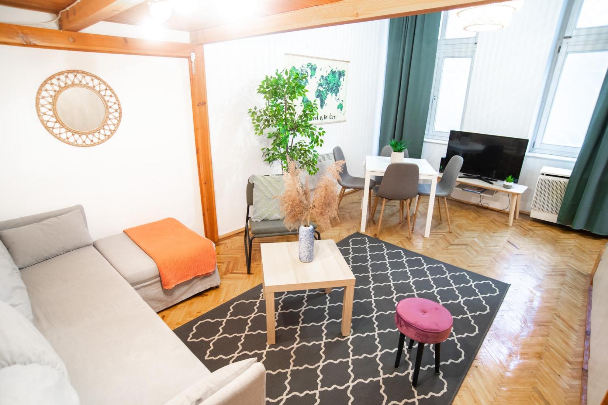 Lovely Apartment In Erzsebetvaros A57 Budapest Exterior photo